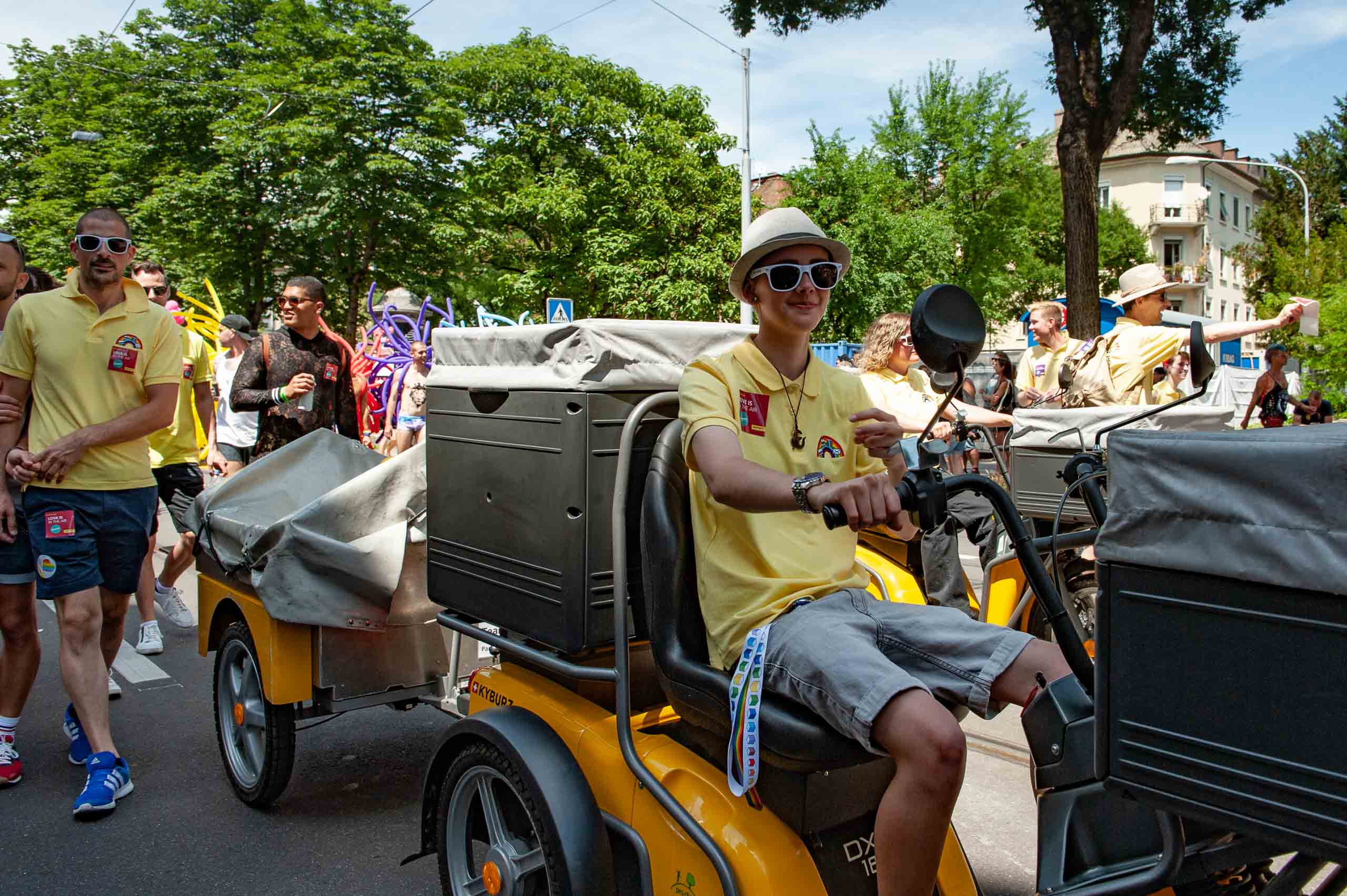 Zurich pride festival 2018 hochzeitsfotograf zurich bern geneva basel lausanne winterthur luzern switzerland wedding photographer street photojournalist 059